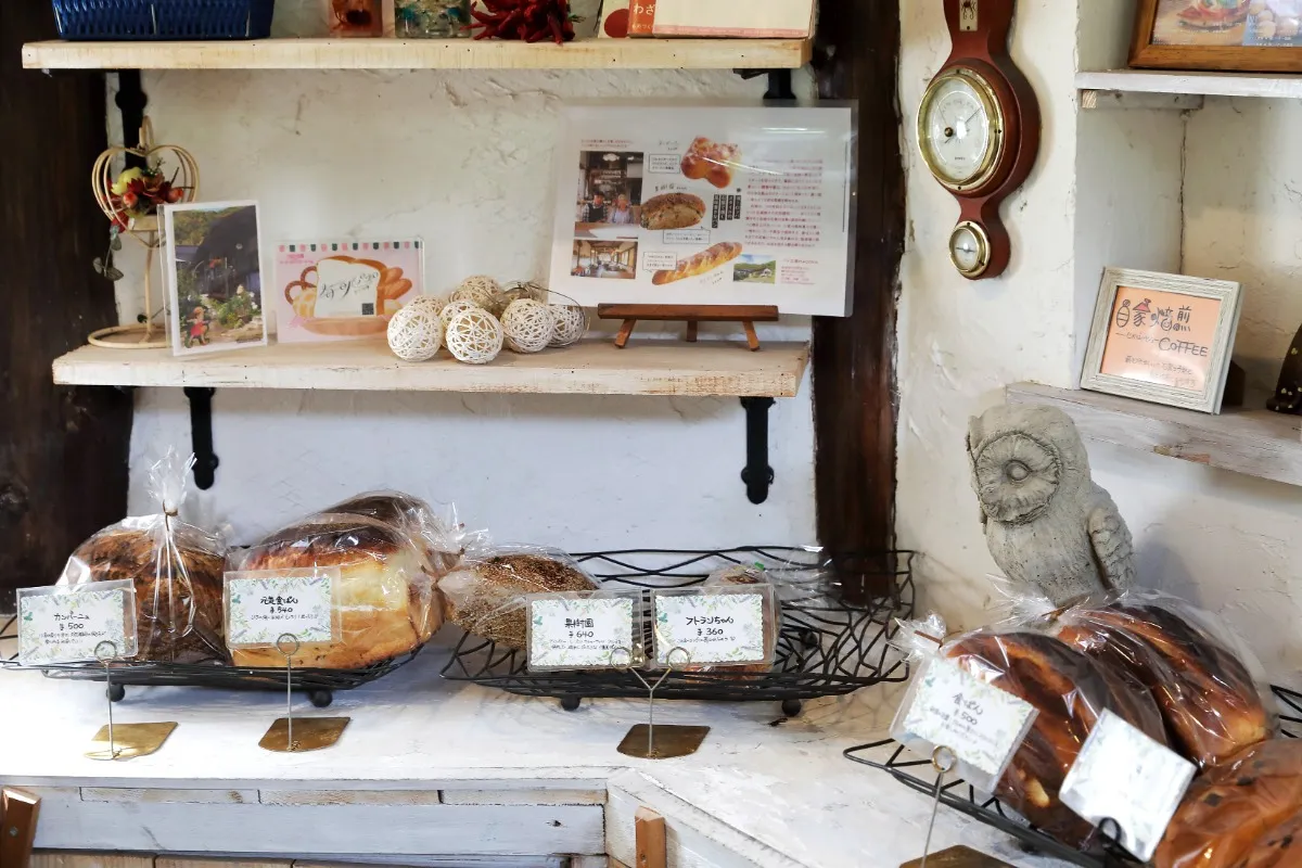 写真：MADOKAのパン売り場